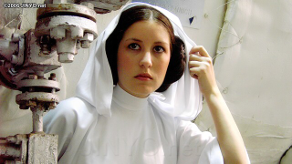 Illustration for article titled Elegant Star Wars Cosplay, For a More Civilized Age
